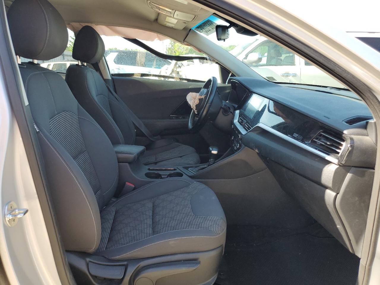 2020 Kia Niro Lx VIN: KNDCB3LC5L5421167 Lot: 56621285