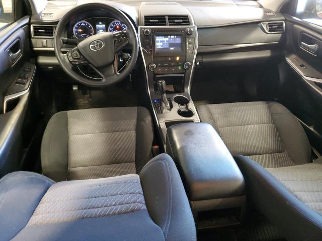  TOYOTA CAMRY 2017 Czerwony