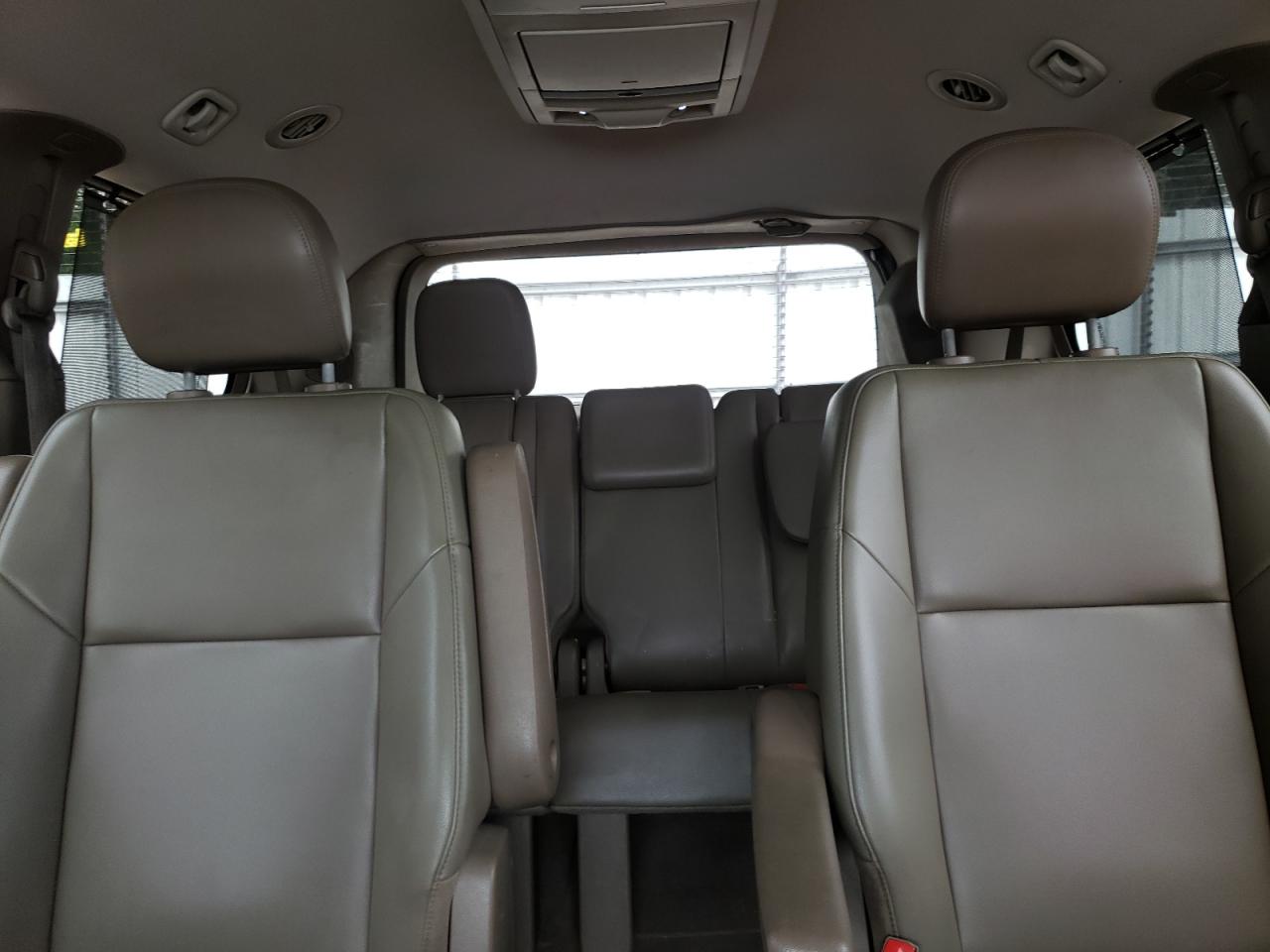 2011 Volkswagen Routan Se VIN: 2V4RW3DG5BR625877 Lot: 55287405