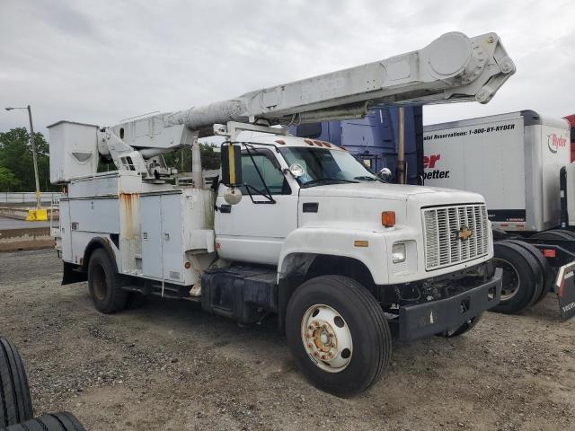 2002 Chevrolet C7500 Bucket Truck