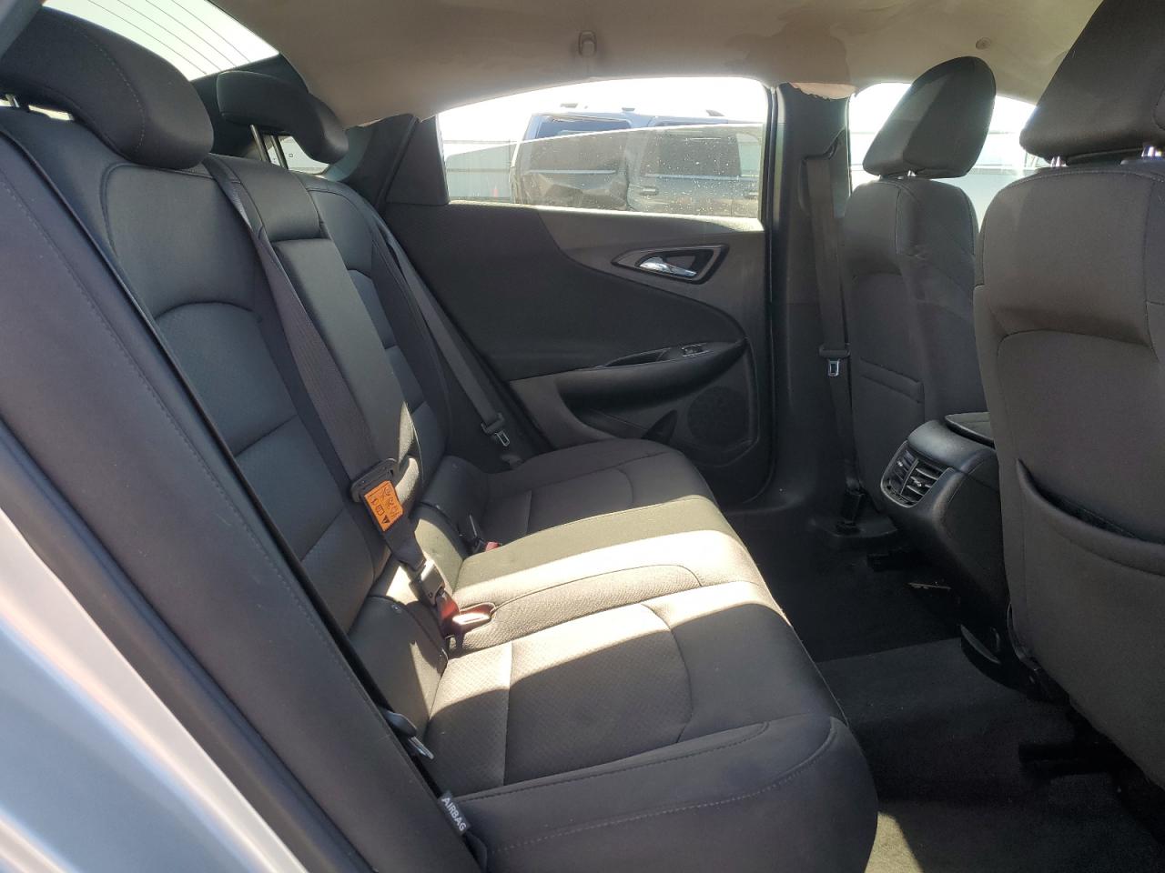 2018 Chevrolet Malibu Lt VIN: 1G1ZD5ST3JF138090 Lot: 58791415