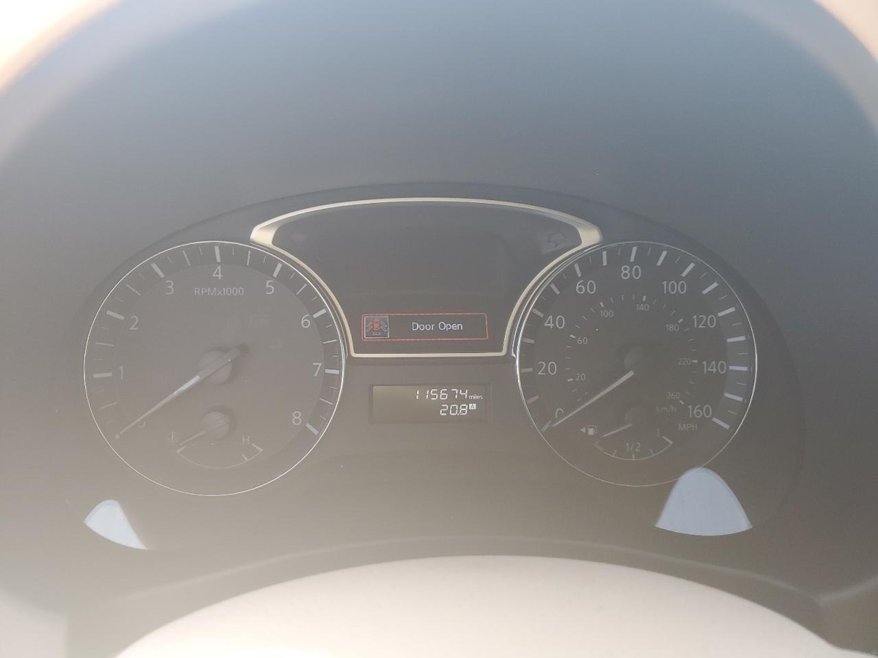 2014 Nissan Altima - Image 9