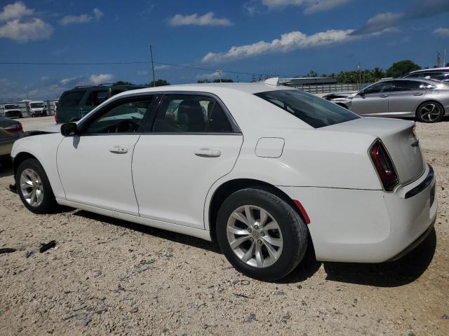 CHRYSLER 300 2015 White