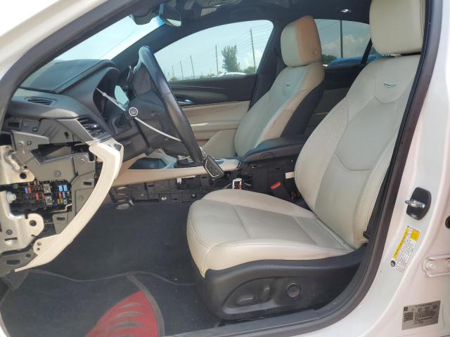  CADILLAC CT4 2021 White