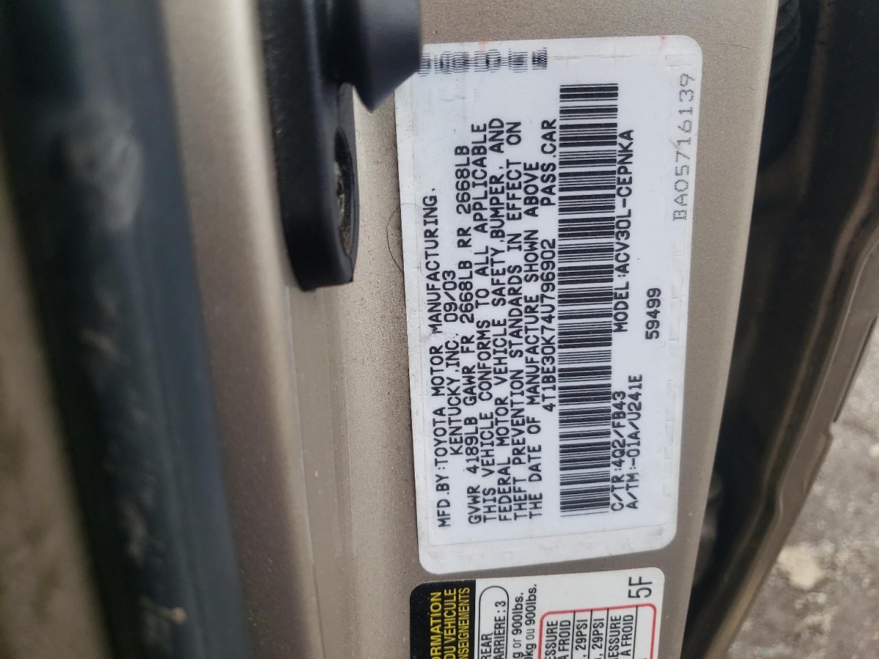 2004 Toyota Camry Le VIN: 4T1BE30K74U796902 Lot: 58654075