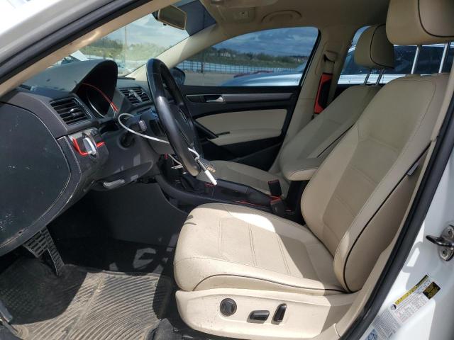  VOLKSWAGEN PASSAT 2017 Biały