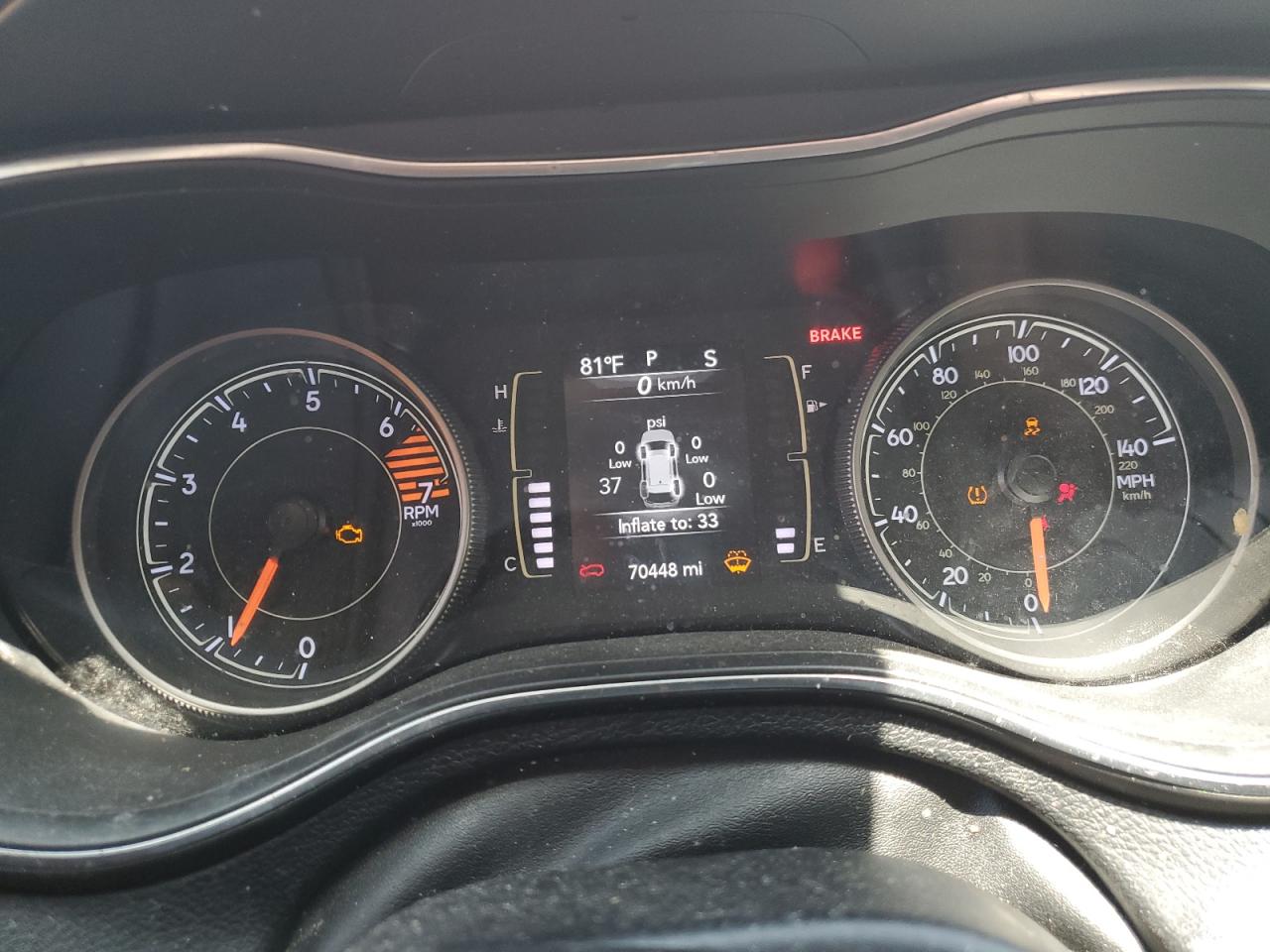2019 Jeep Cherokee Latitude Plus VIN: 1C4PJLLB6KD338752 Lot: 56044725