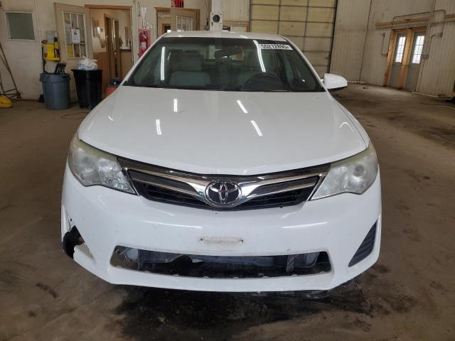  TOYOTA CAMRY 2013 Biały