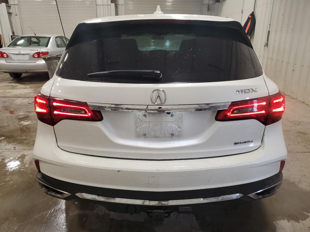 2018 Acura Mdx VIN: 5J8YD4H31JL017372 Lot: 58529265