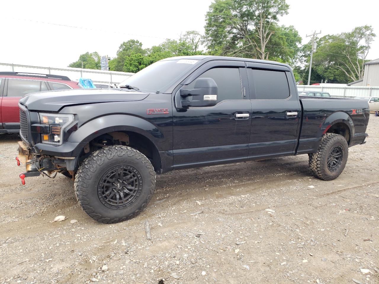 Chatham, VA에서 판매 중인 2017 Ford F150 Supercrew - Front End