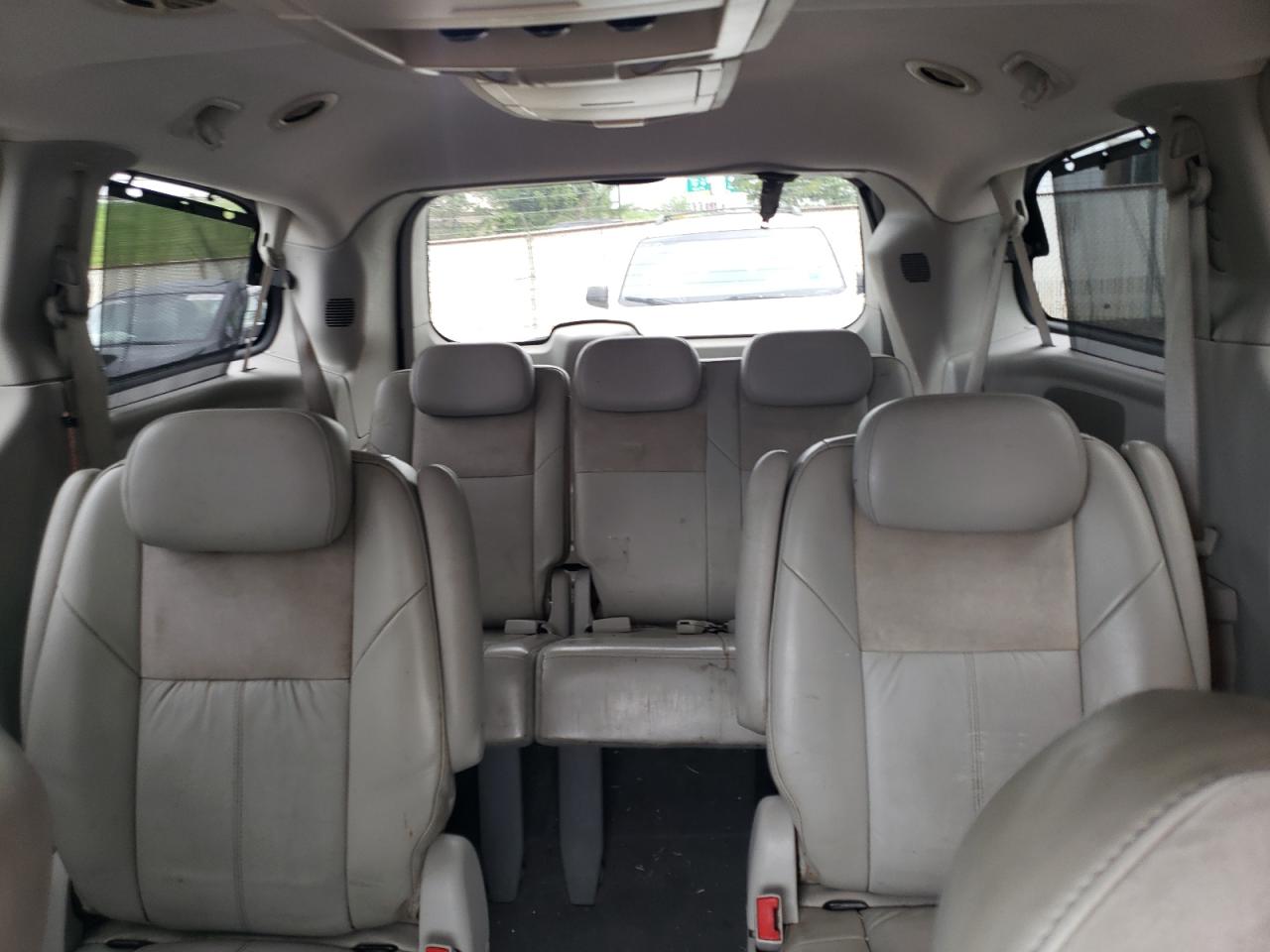 2008 Chrysler Town & Country Limited VIN: 2A8HR64X48R661379 Lot: 56862845