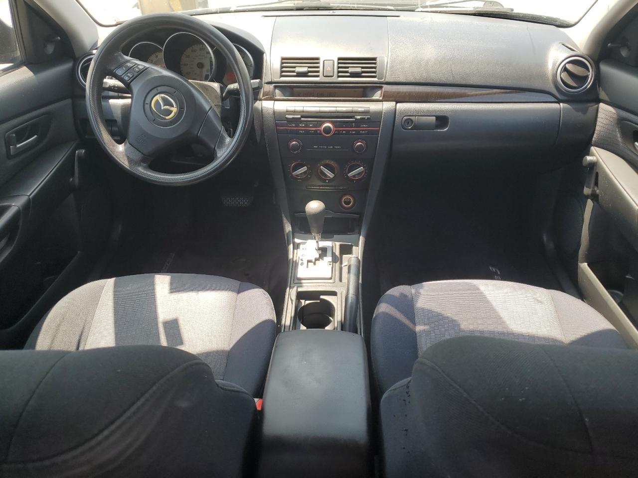 2007 Mazda 3 I VIN: JM1BK12G571718456 Lot: 55606705