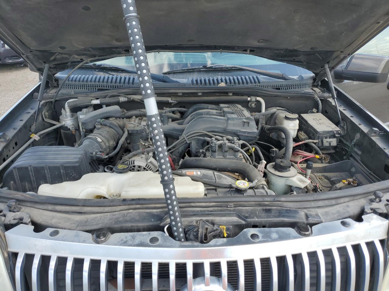 2008 Mercury Mountaineer Luxury VIN: 4M2EU47E58UJ08213 Lot: 56718795