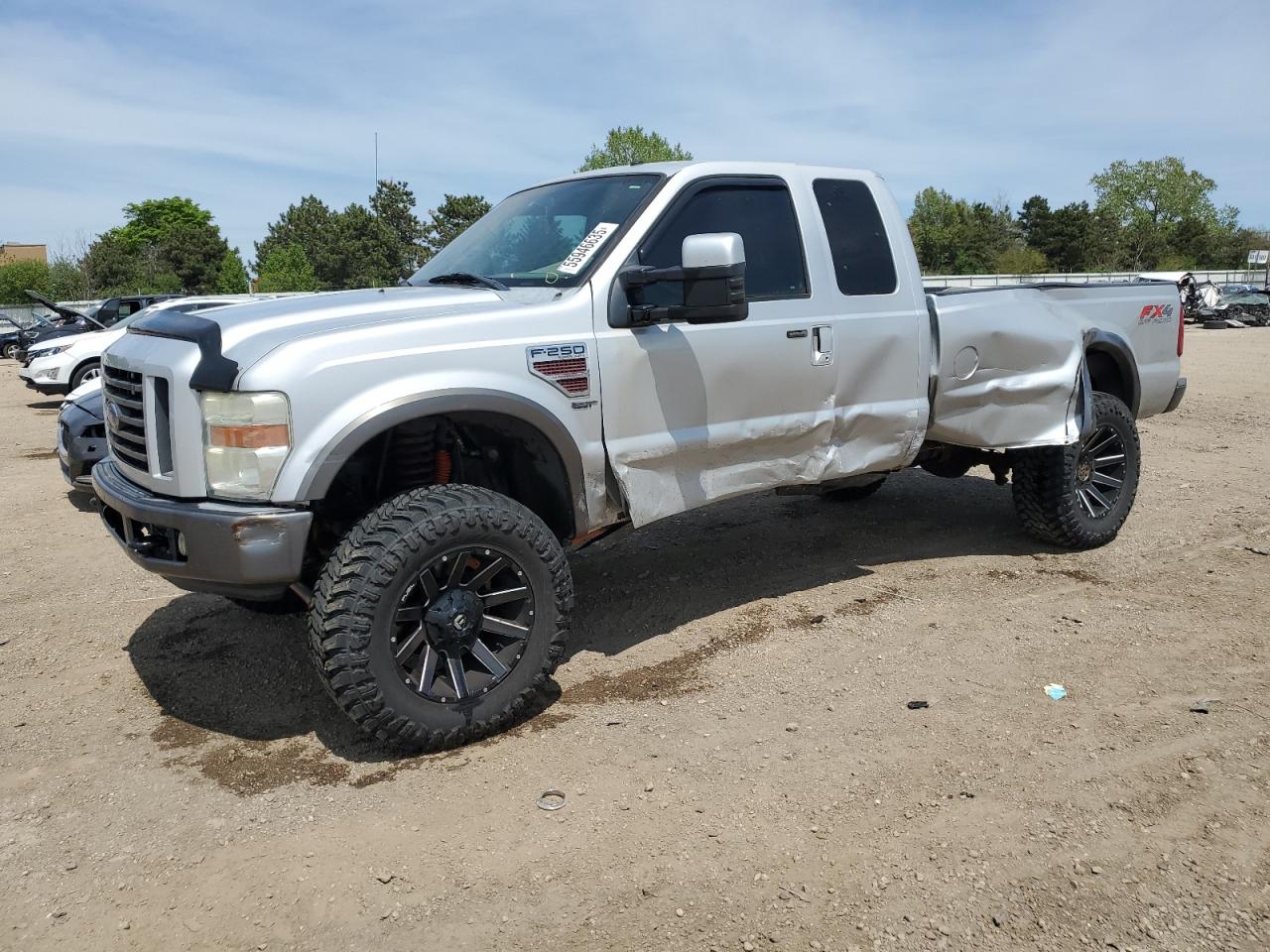 2008 Ford F250 Super Duty იყიდება Elgin-ში, IL - Side