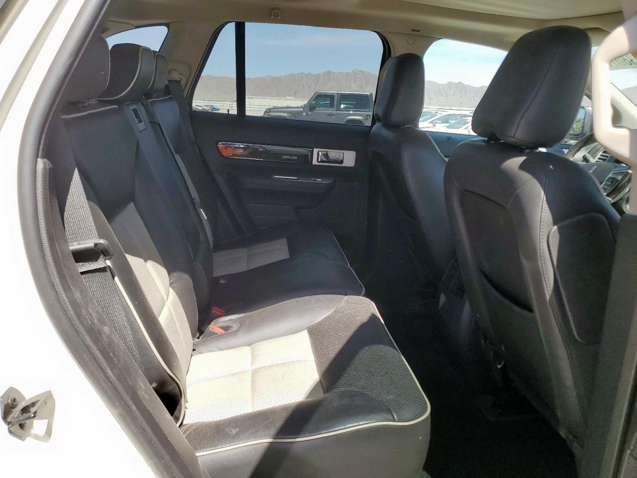 2008 Lincoln Mkx VIN: 2LMDU88C48BJ32059 Lot: 57360705