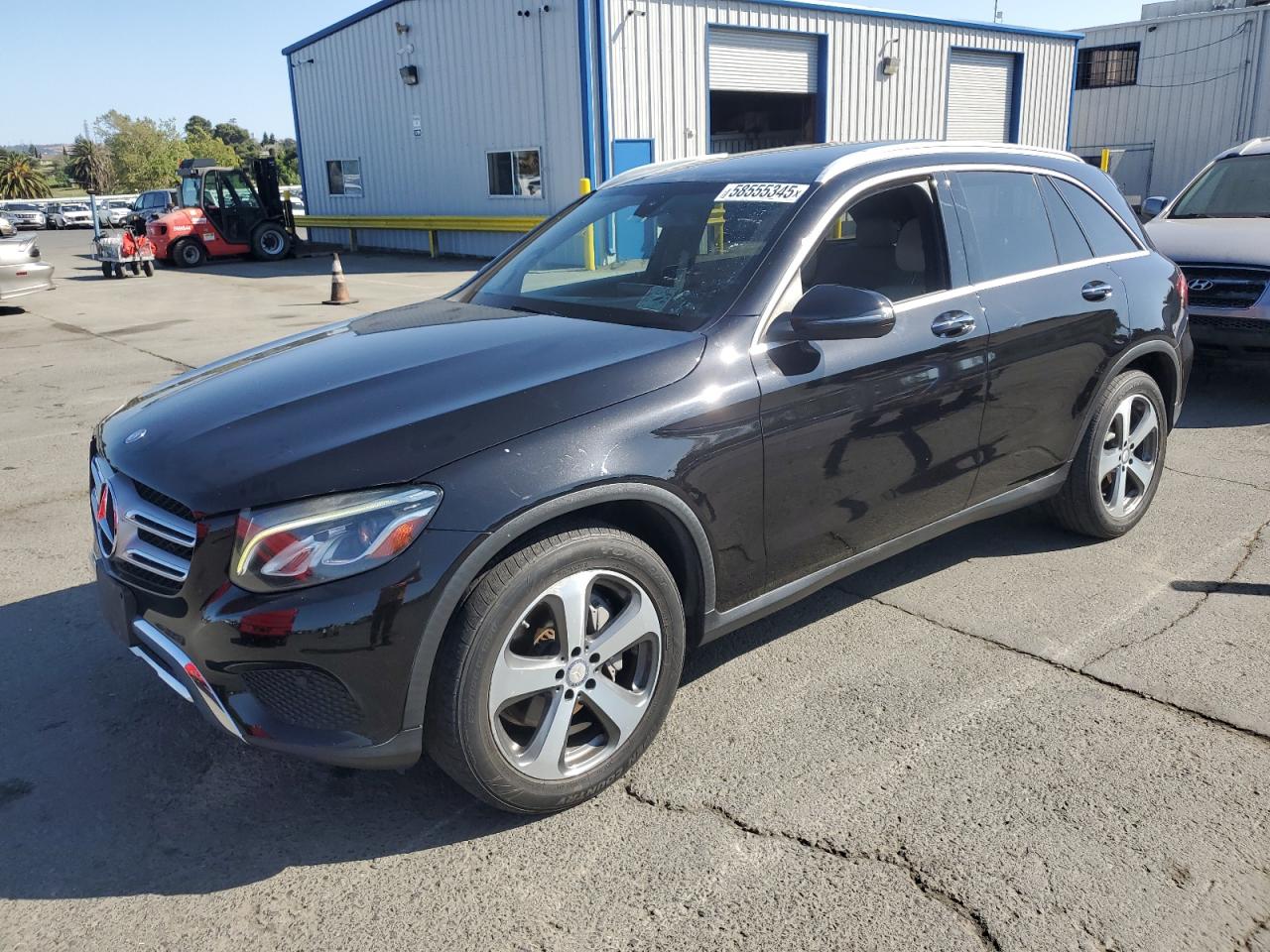2017 Mercedes-Benz Glc 300 4Matic იყიდება Vallejo-ში, CA - Minor Dent/Scratches