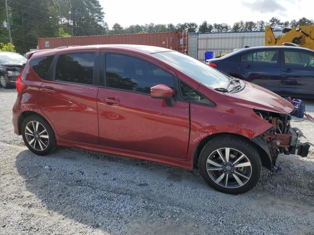  NISSAN VERSA 2018 Czerwony