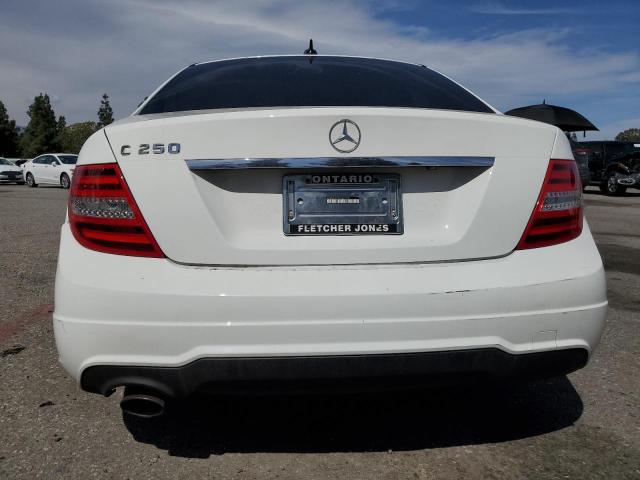  MERCEDES-BENZ C-CLASS 2013 Biały