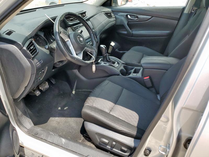  NISSAN ROGUE 2018 Сріблястий