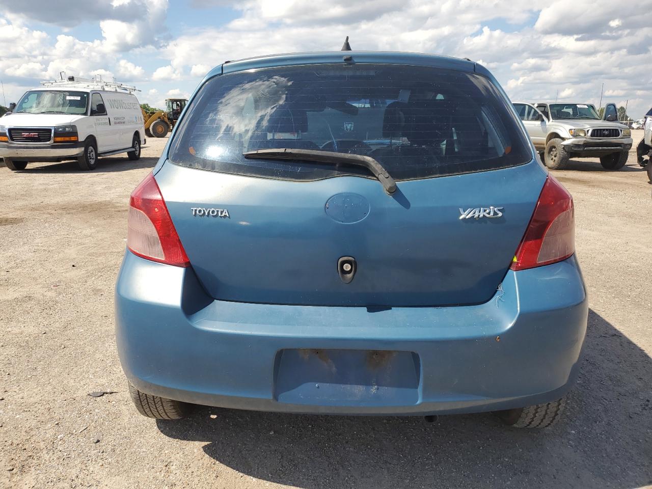 2008 Toyota Yaris VIN: JTDJT923X85165544 Lot: 56475625