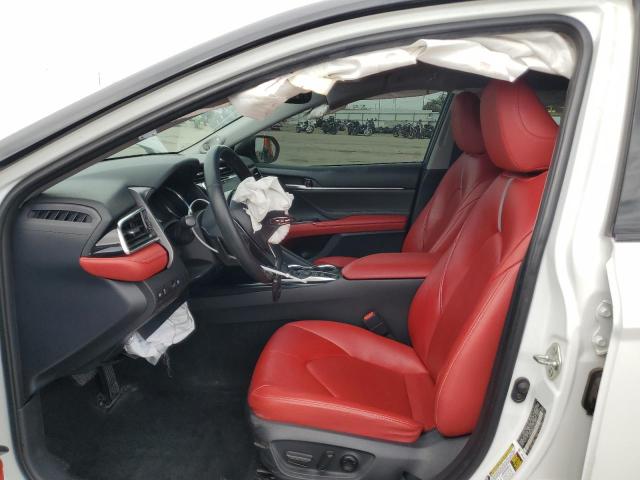  TOYOTA CAMRY 2018 White