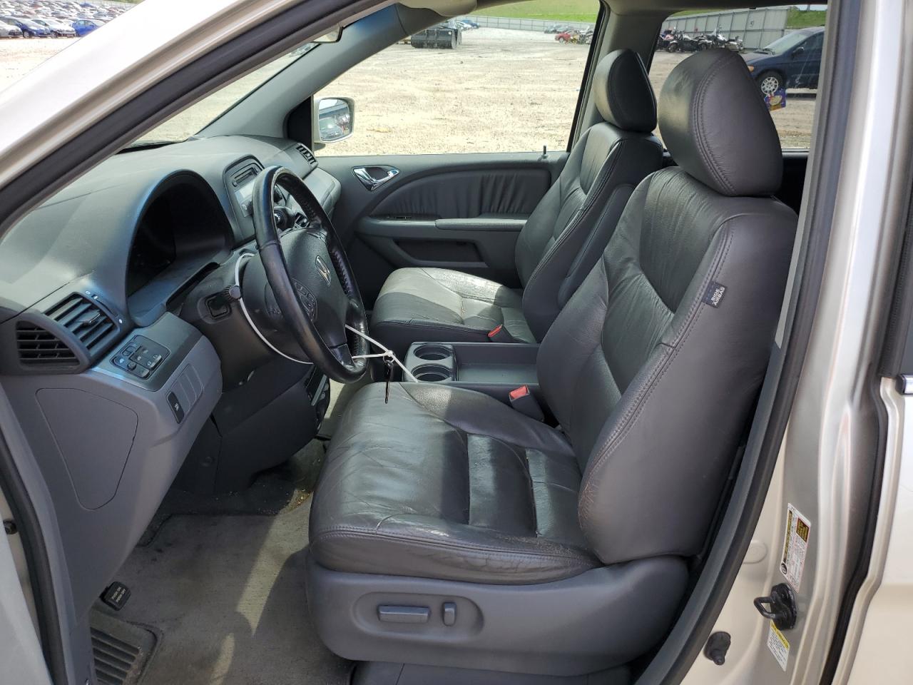 2006 Honda Odyssey Exl VIN: 5FNRL38736B419844 Lot: 57364065