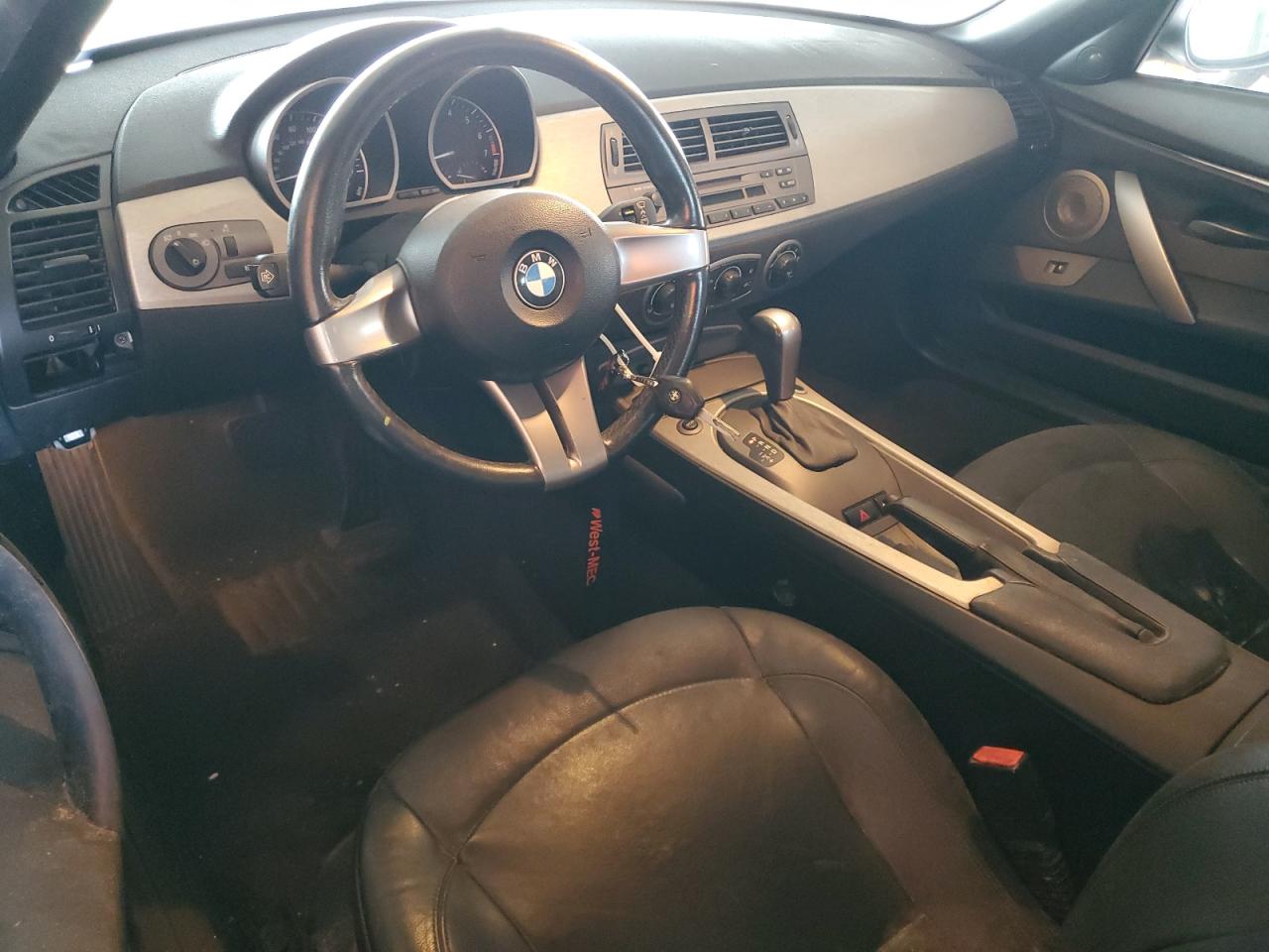 2003 BMW Z4 3.0 VIN: 4USBT53433LU05102 Lot: 52244135