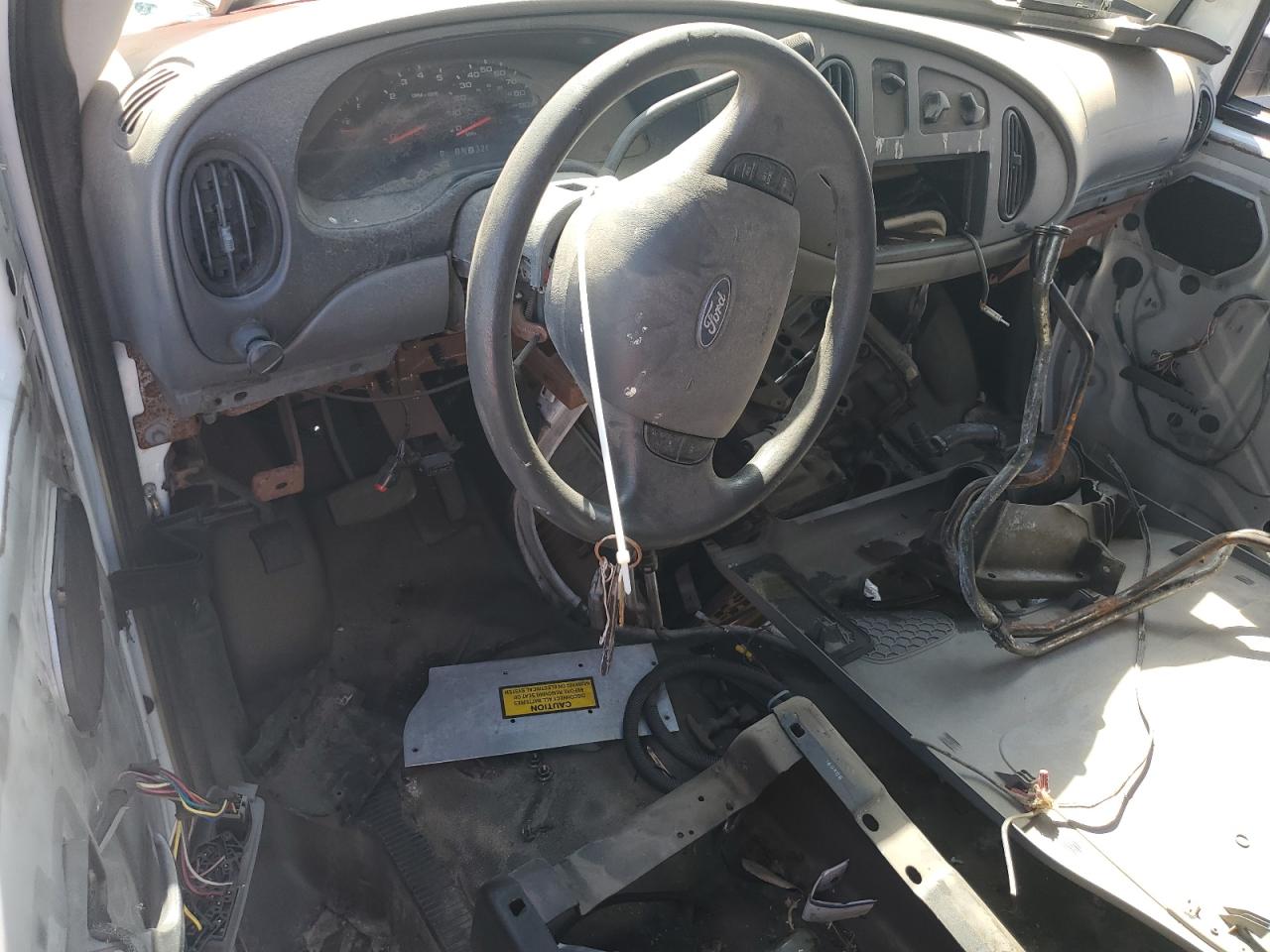 2008 Ford Econoline E350 Super Duty Van VIN: 1FDSS34P08DB42957 Lot: 58850435