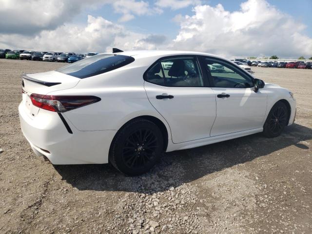 TOYOTA CAMRY 2021 White