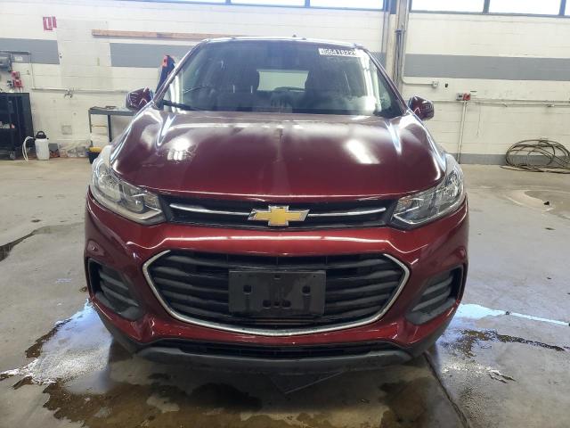 Parquets CHEVROLET TRAX 2017 Czerwony
