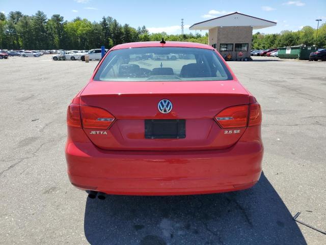 Седаны VOLKSWAGEN JETTA 2012 Красный