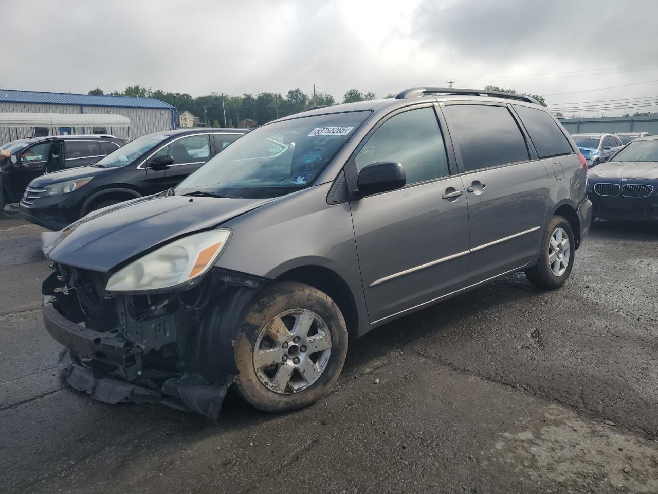 2005 Toyota Sienna Ce იყიდება Pennsburg-ში, PA - Front End