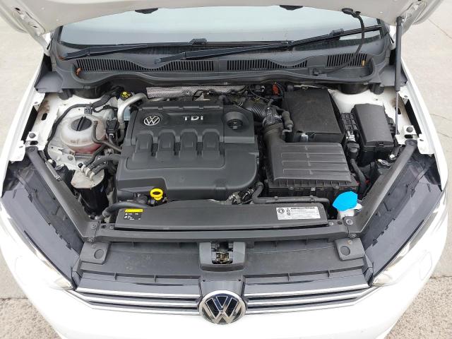 2015 VOLKSWAGEN GOLF SV SE