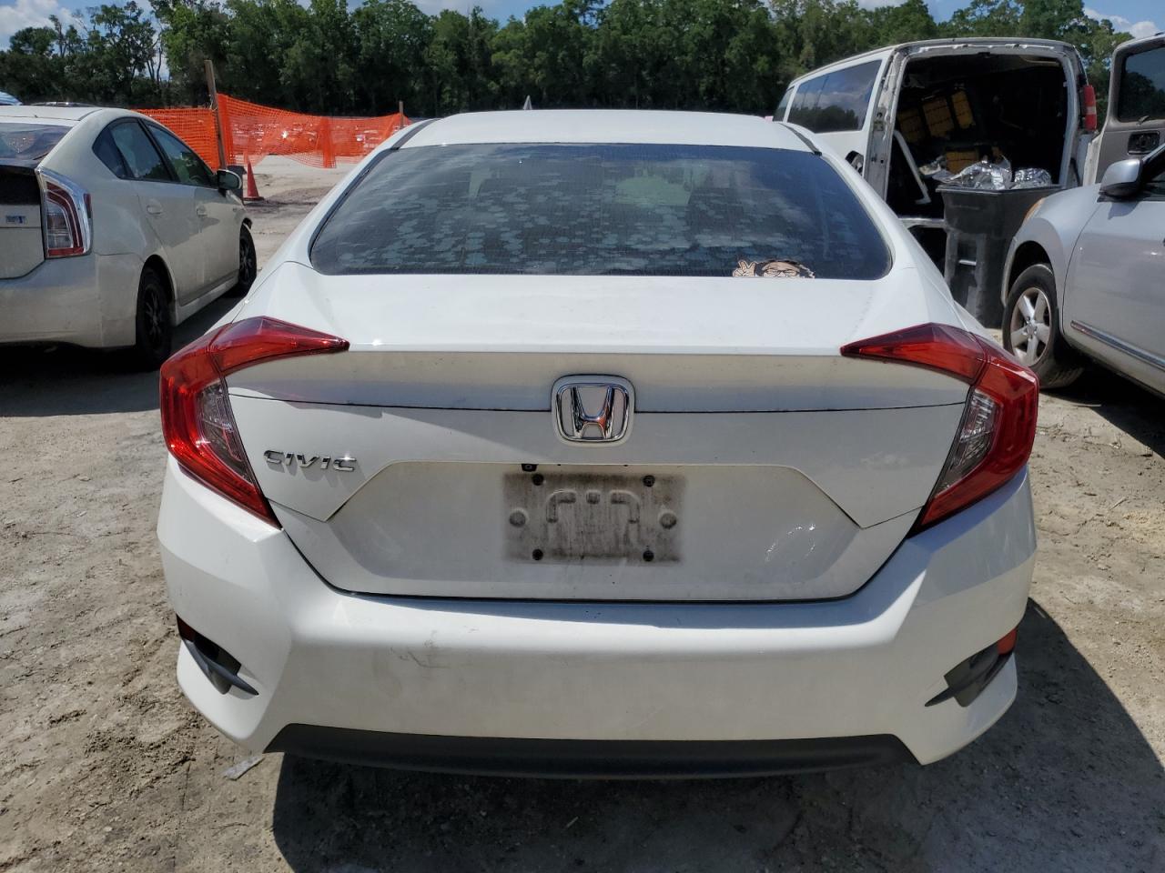 2018 Honda Civic Lx VIN: 19XFC2F53JE029498 Lot: 56931355
