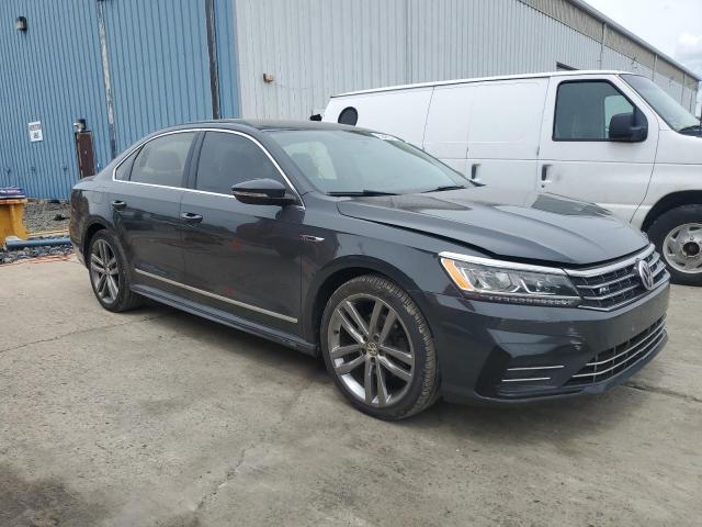  VOLKSWAGEN PASSAT 2017 Szary
