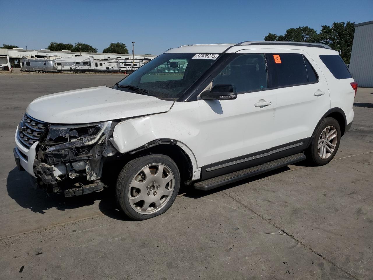 2016 Ford Explorer Xlt იყიდება Sacramento-ში, CA - Front End