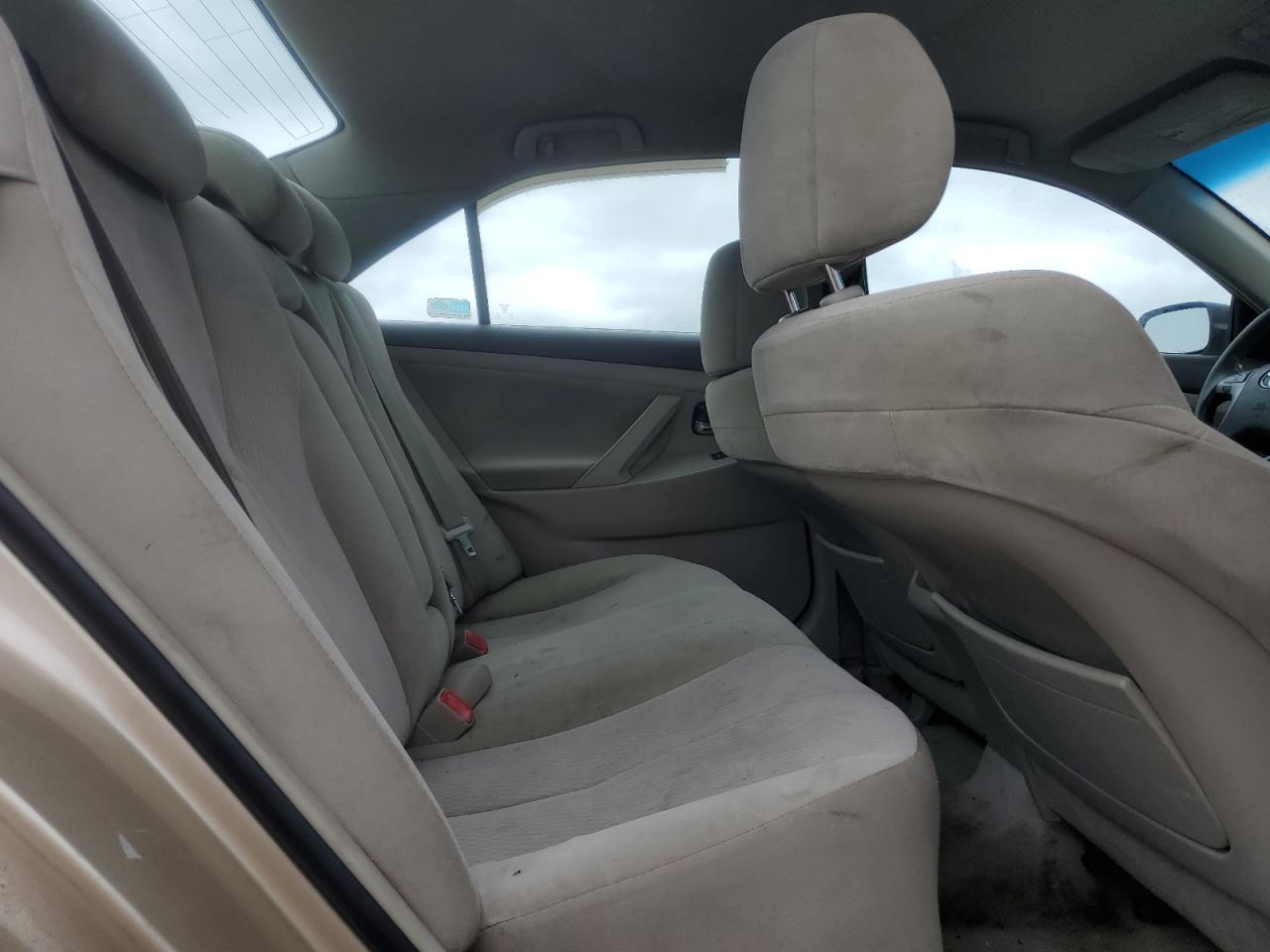 2010 Toyota Camry Base VIN: 4T1BF3EK4AU107982 Lot: 57565705