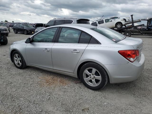 Седани CHEVROLET CRUZE 2015 Сріблястий