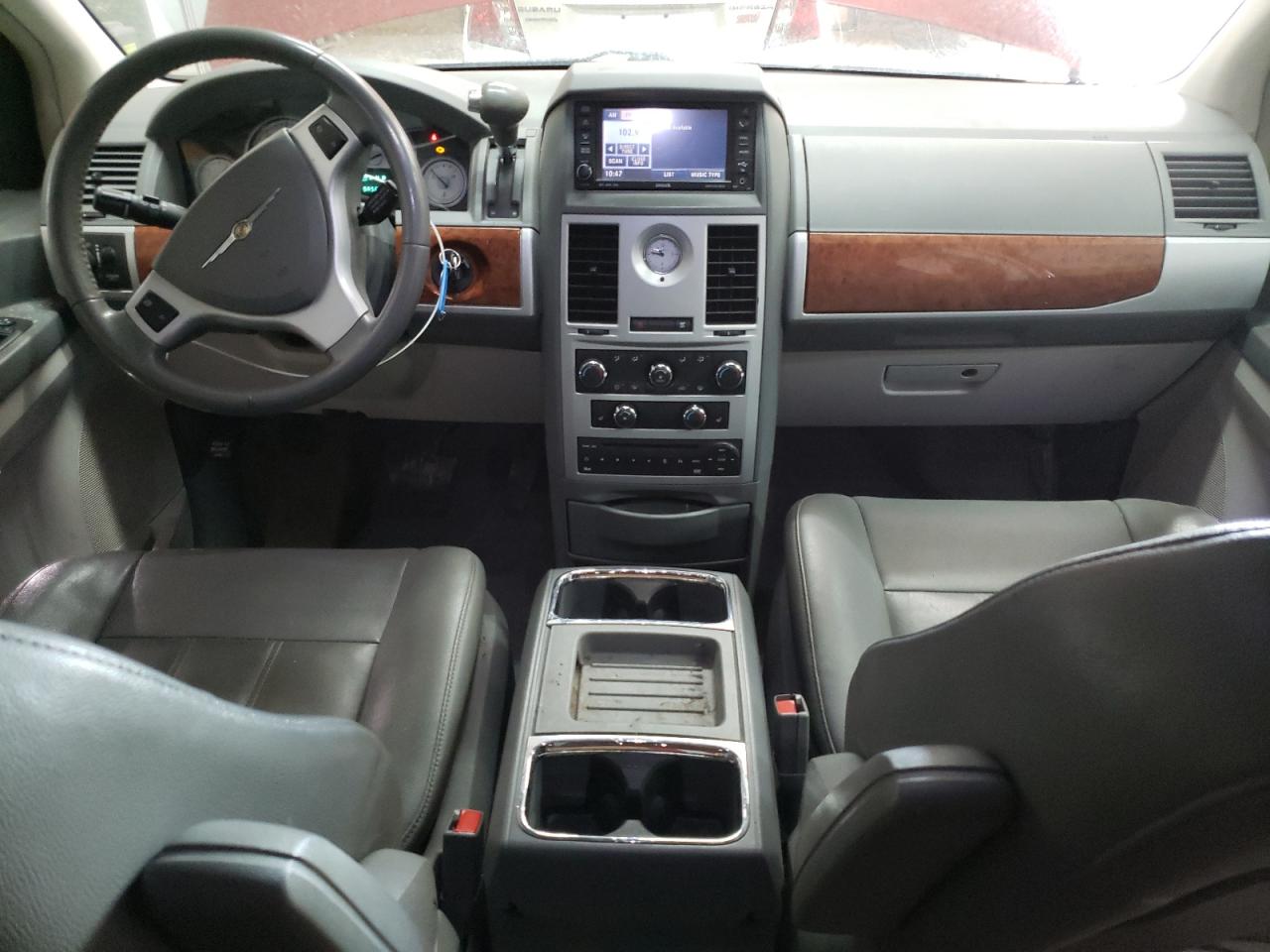 2008 Chrysler Town & Country Touring VIN: 2A8HR54P68R794591 Lot: 56171575