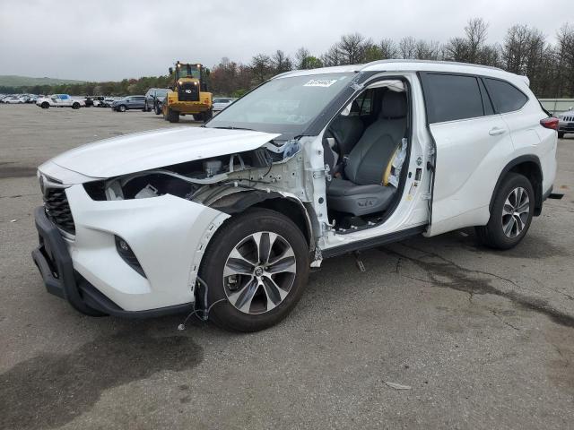 TOYOTA HIGHLANDER 2023