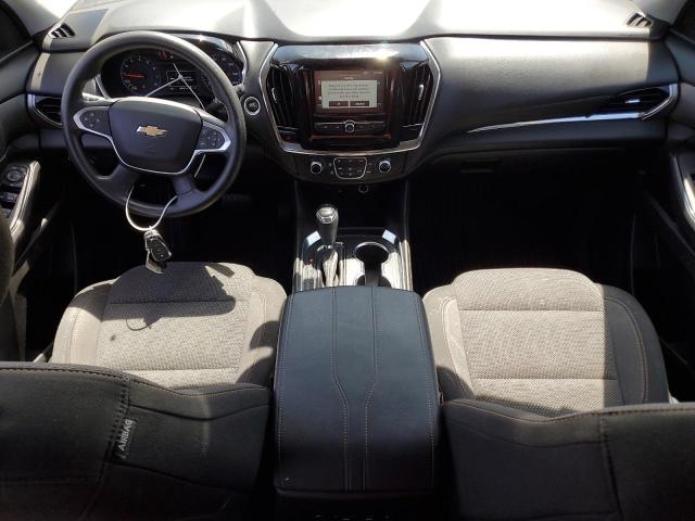  CHEVROLET TRAVERSE 2018 Srebrny