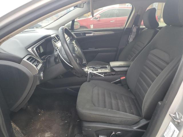 Sedans FORD FUSION 2017 Srebrny