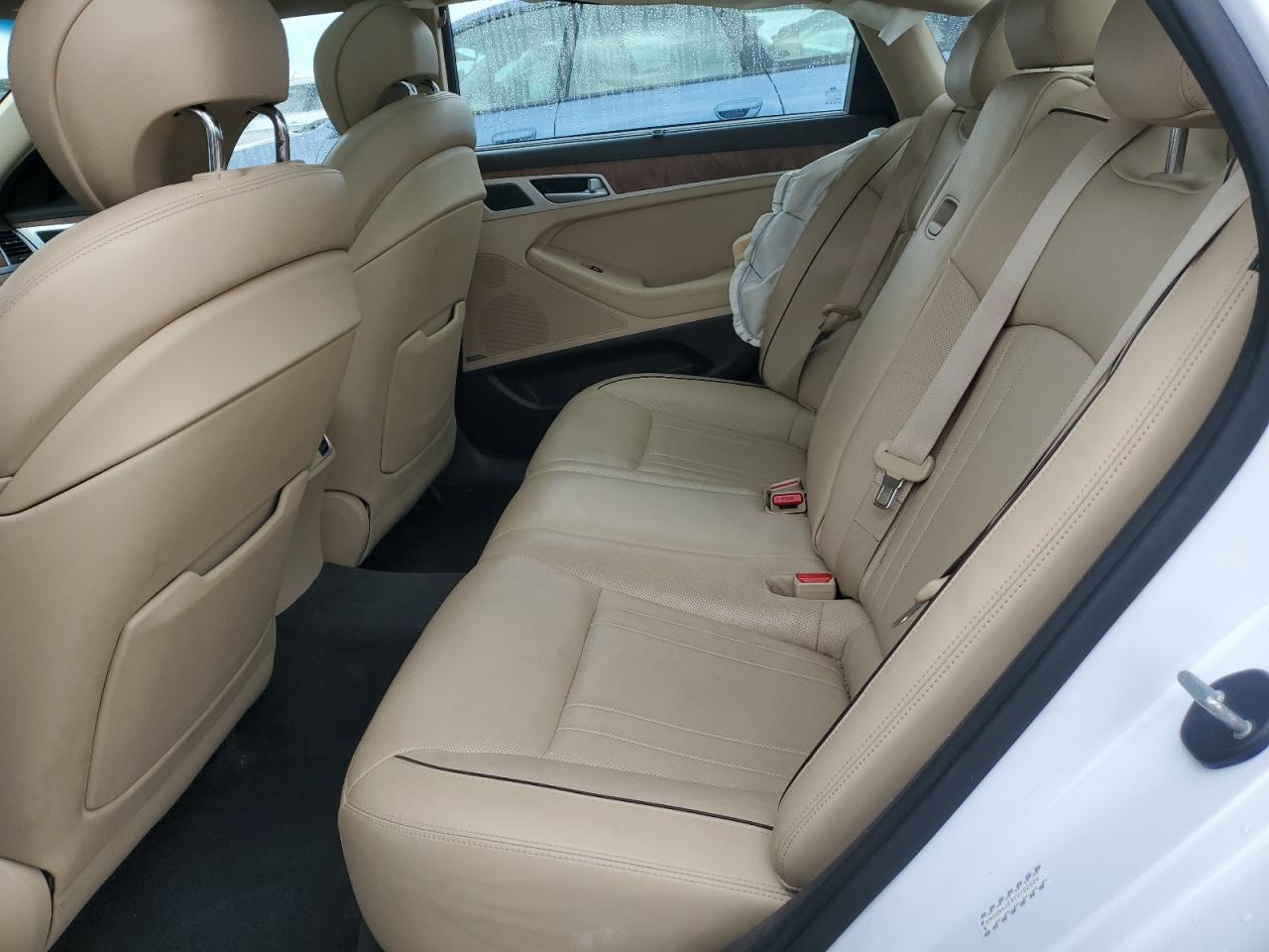 2015 Hyundai Genesis 3.8L VIN: KMHGN4JE9FU102024 Lot: 55738805