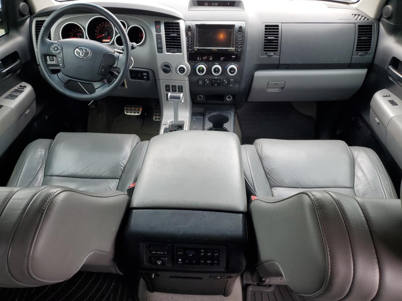 2008 Toyota Sequoia Sr5 VIN: 5TDBY64AX8S017985 Lot: 55979125