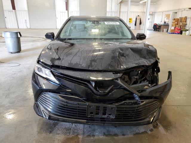  TOYOTA CAMRY 2018 Czarny