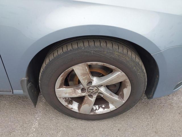 2013 VOLKSWAGEN PASSAT S B