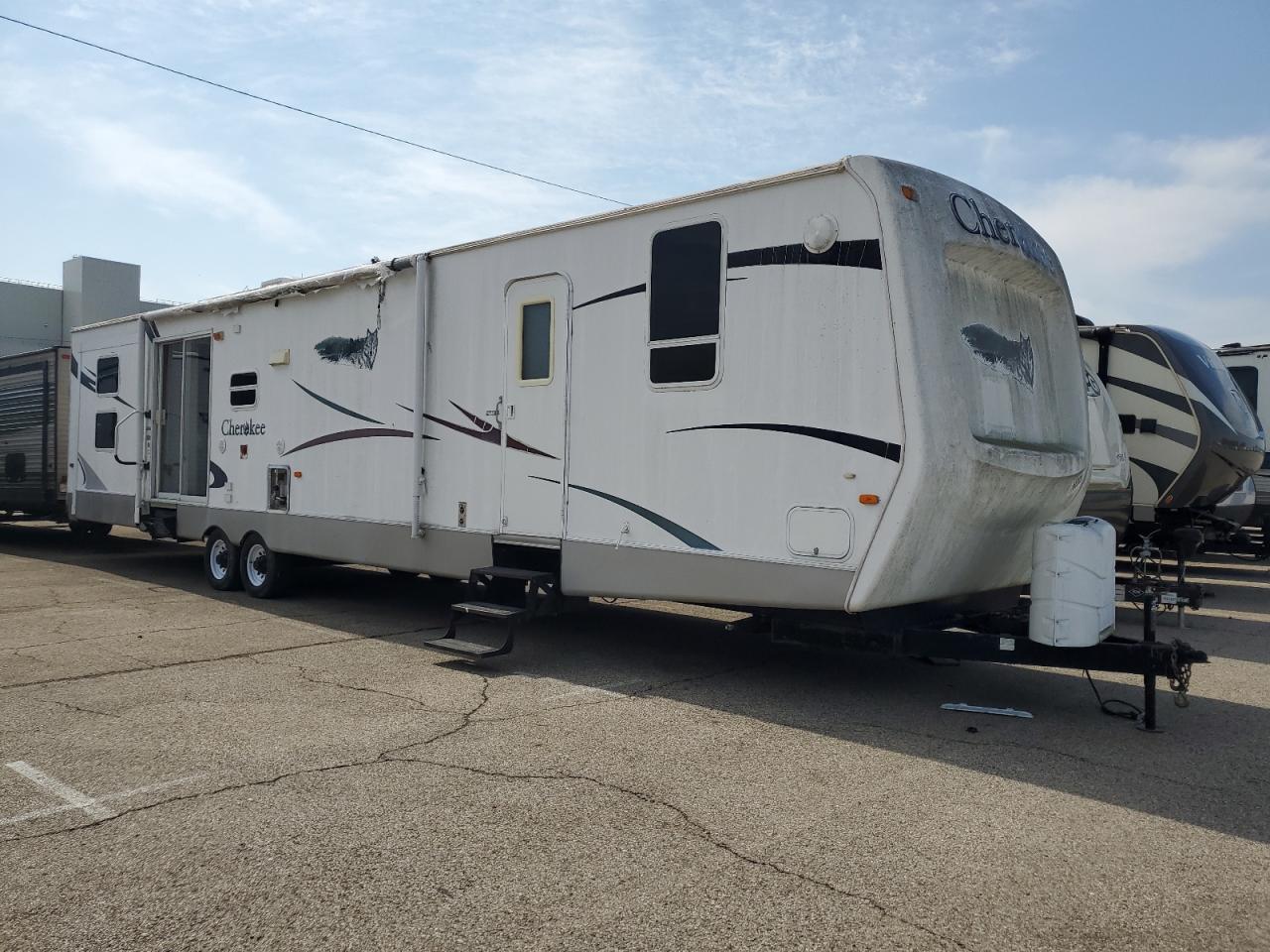 2009 Foresriver Cherokee for Sale in Moraine, OH - Side