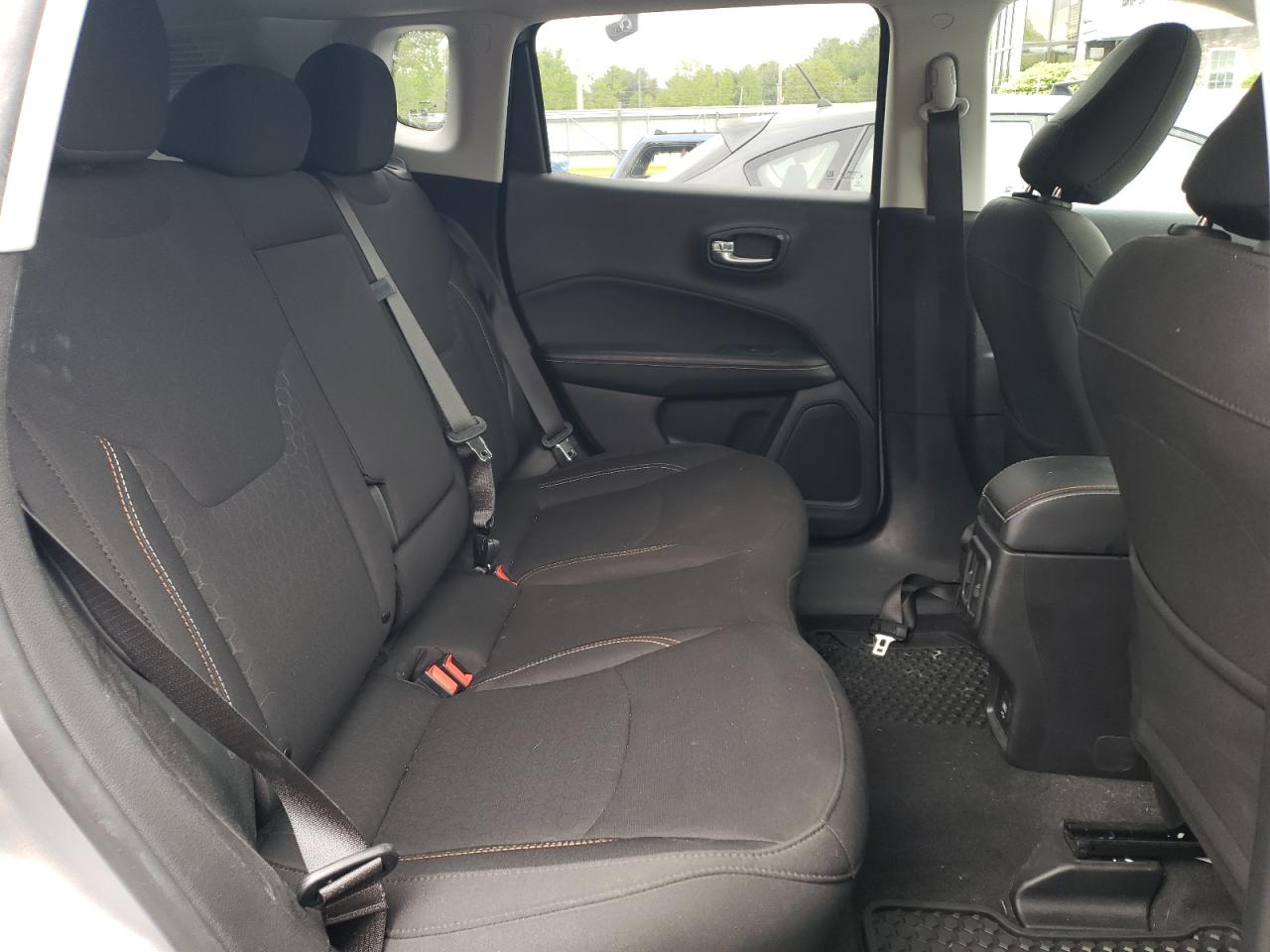 2020 Jeep Compass Sport VIN: 3C4NJDAB7LT165576 Lot: 57212025