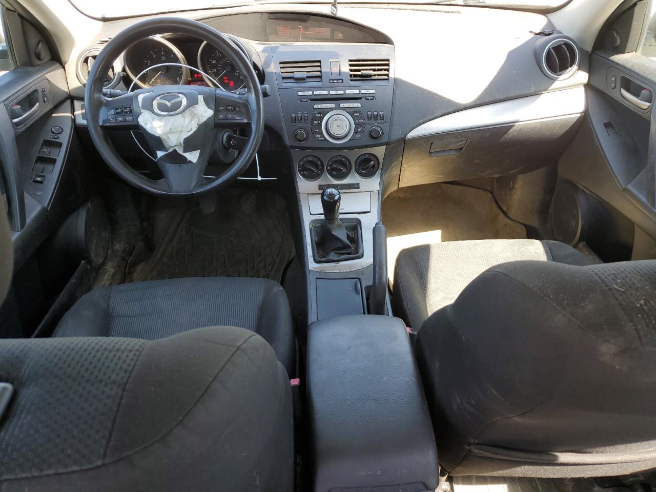 2011 Mazda 3 I VIN: JM1BL1VG2B1392360 Lot: 55416695