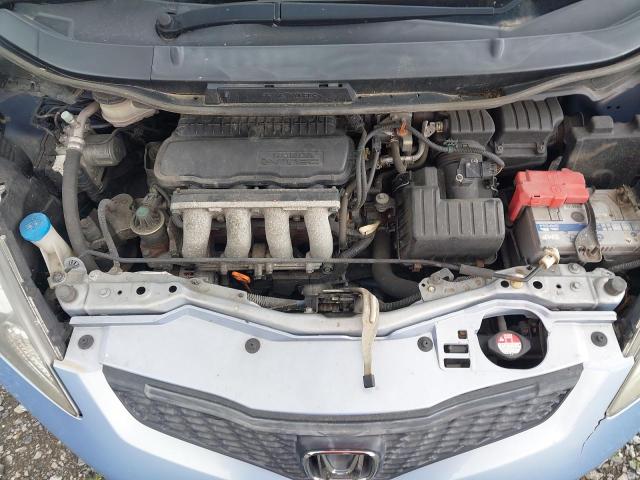 2010 HONDA JAZZ